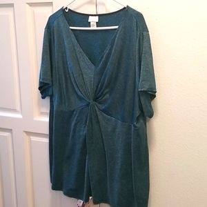 Plus-size maternity top 3X